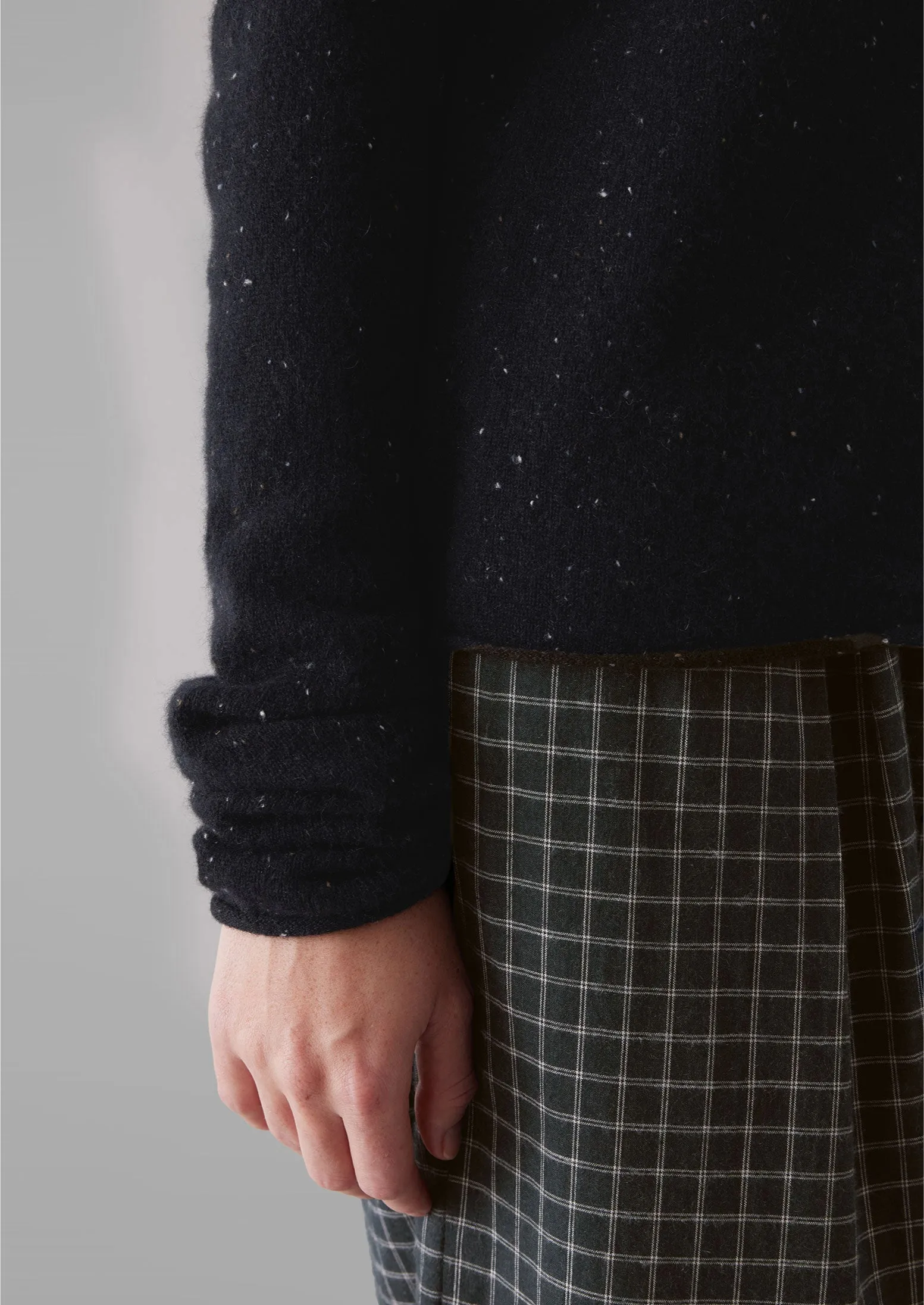 Wool Cashmere Neat Sweater | Night Sky